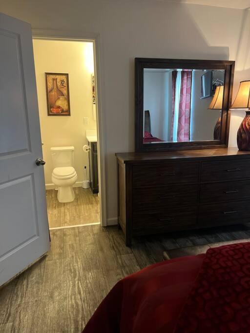 Cozy Nest: Where Love Blossoms Nashville Eksteriør billede