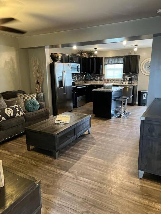Cozy Nest: Where Love Blossoms Nashville Eksteriør billede
